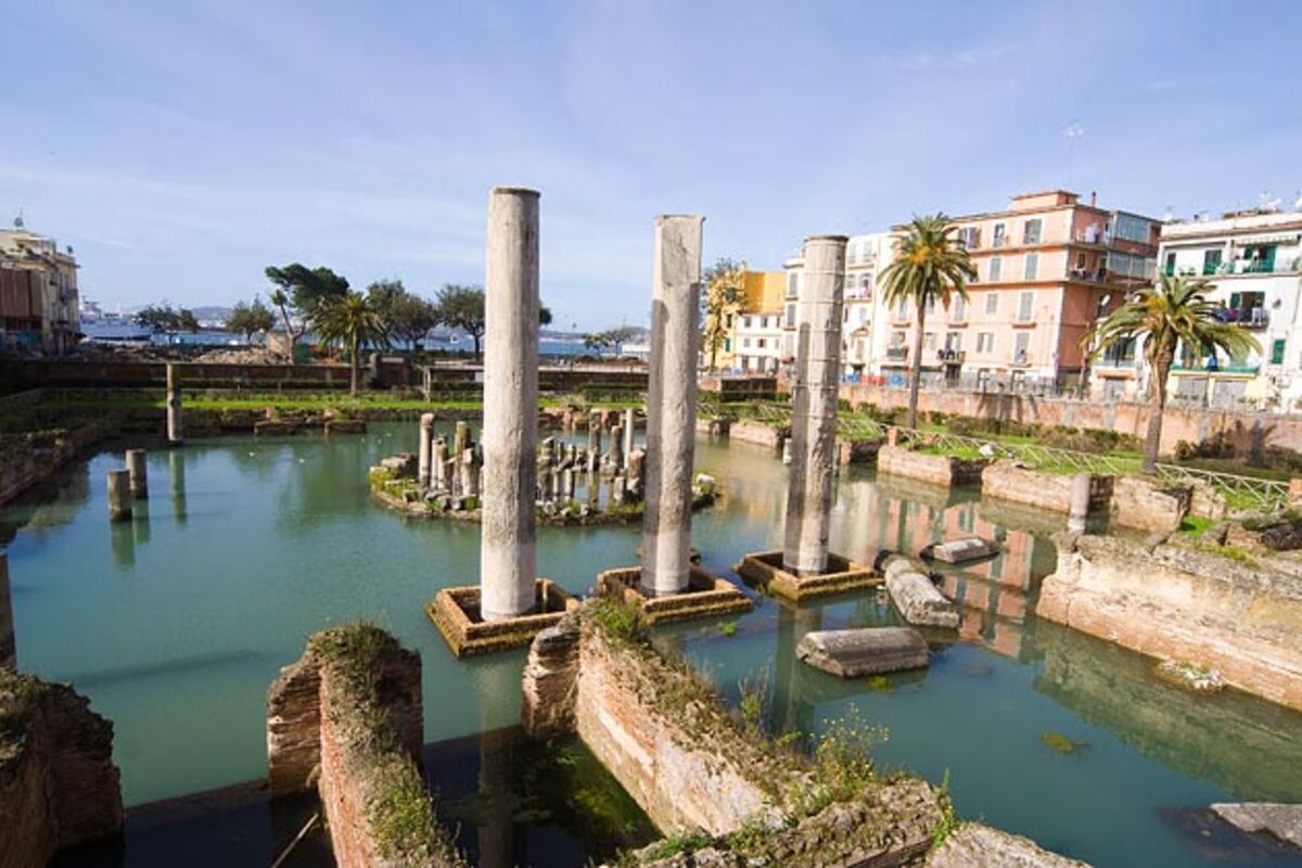 Why Roman Concrete Outlasts Modern Concrete