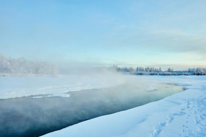 Why Supercooling Lets Water Stay Liquid Below 0°C