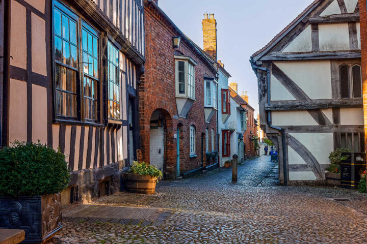 Why Medieval Cities Smelled the Way They Did